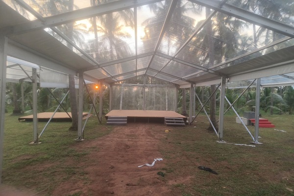 Transparent Clear Tent Setup