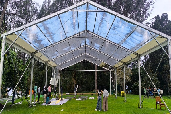 Outdoor Hanger Setup